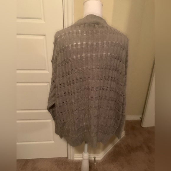 Grace and Lace NWT size XL. Grey cardigan - Picture 6 of 8